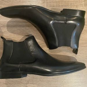 Aldo Frelini black chelsea boots
